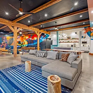 Hostel Howzit Wailuku