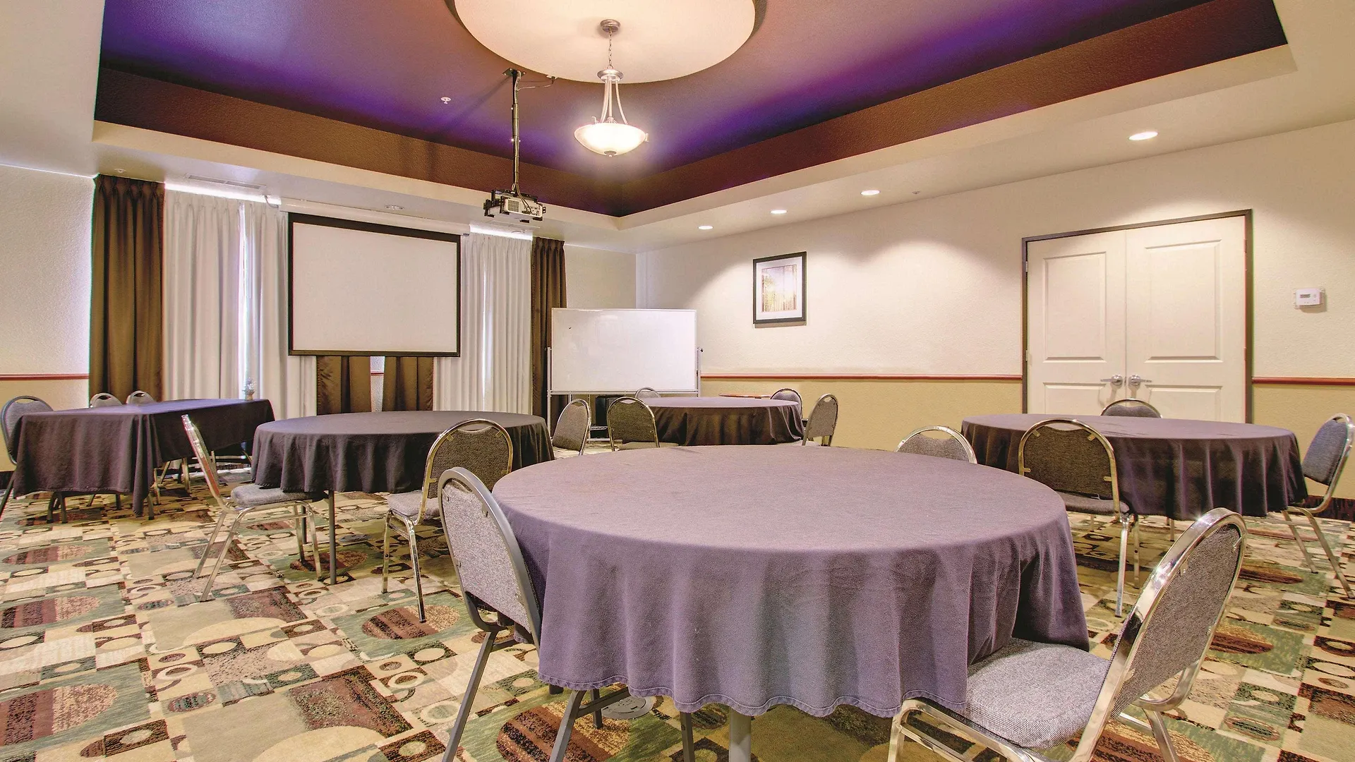 La Quinta By Wyndham Denver Gateway Park Hotel