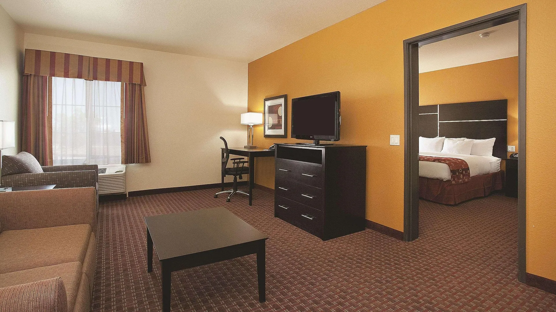 La Quinta By Wyndham Denver Gateway Park Hotel