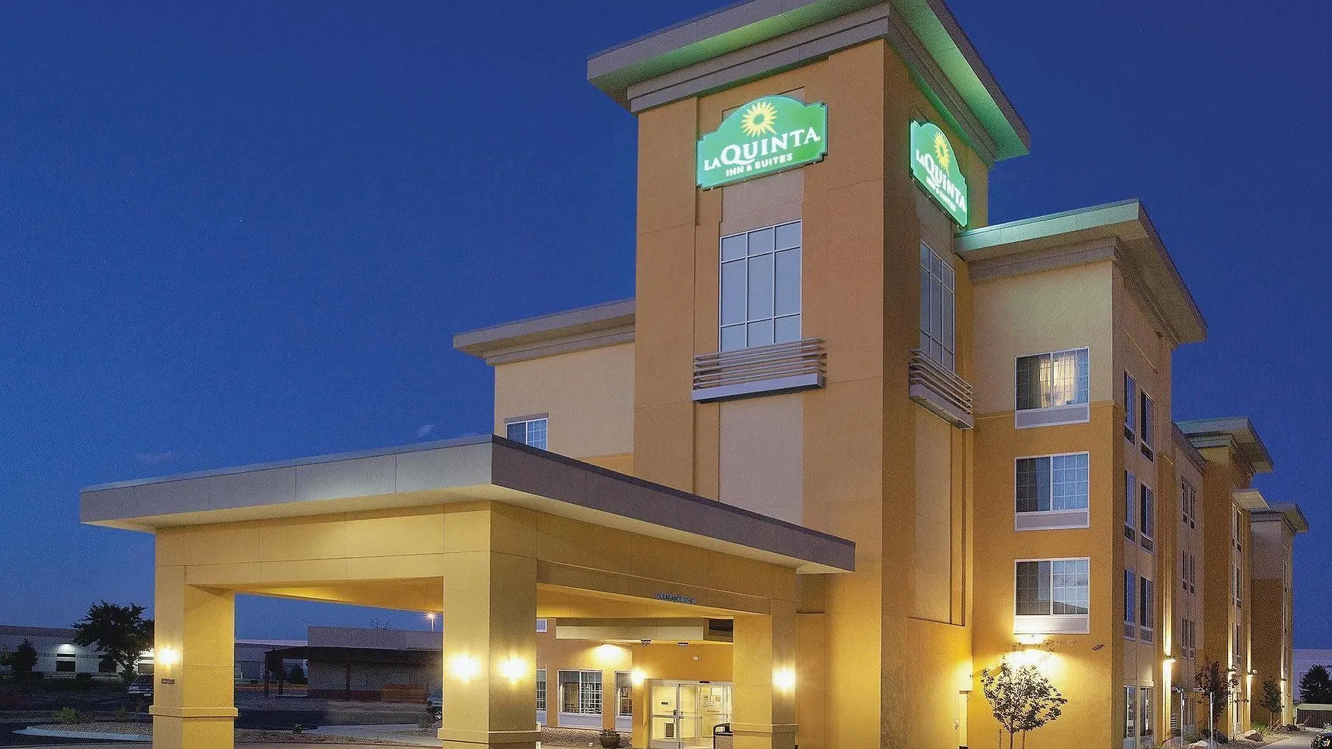 Hotel La Quinta By Wyndham Denver Gateway Park